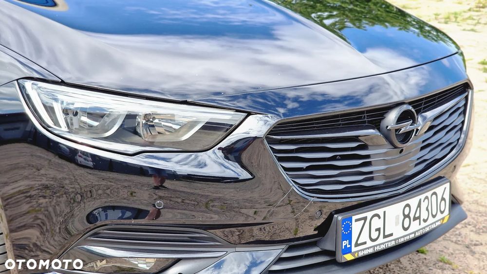 Opel Insignia - 8