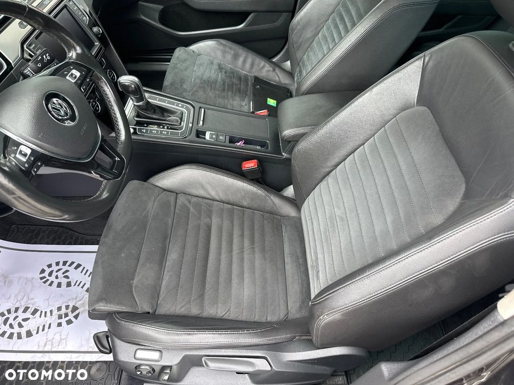 Volkswagen Passat 1.8 TSI BMT Highline DSG - 20