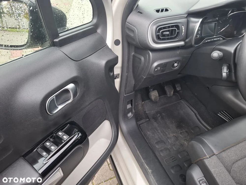 Citroën C3 1.2 PureTech C-Series - 14