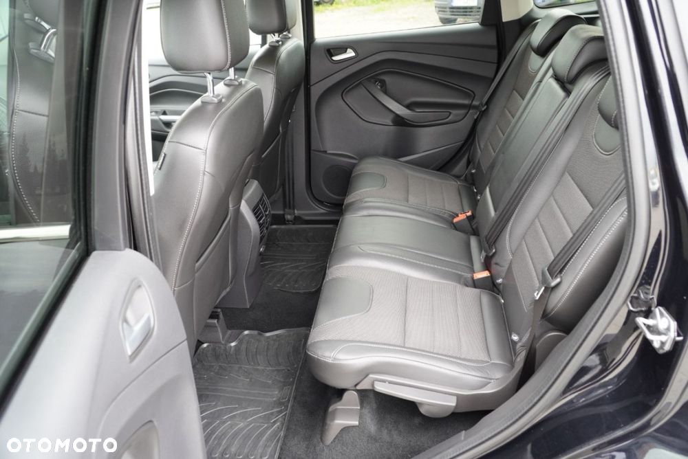 Ford Kuga 1.5 EcoBoost 2x4 Titanium - 7