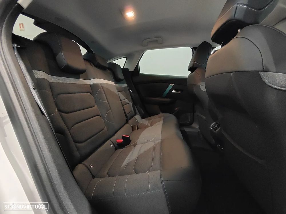 Citroën e-C4 50 kWh Plus - 27