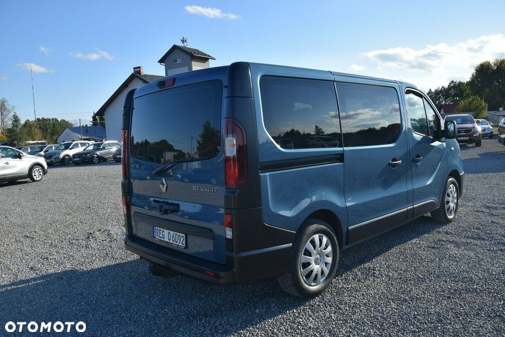 Renault Trafic - 9