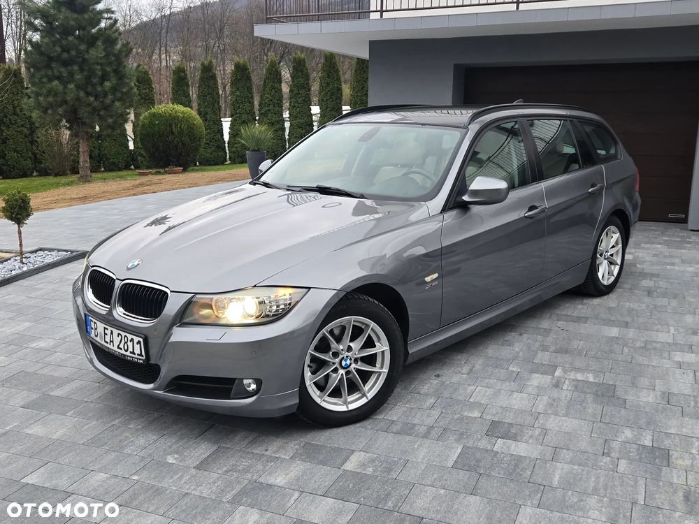 BMW Seria 3 320d xDrive DPF - 9