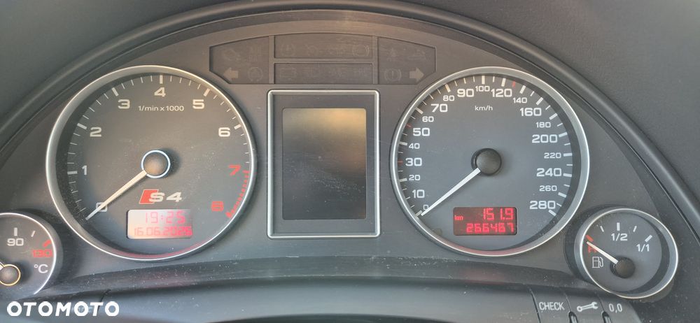 Audi S4 Avant 4.2 Quattro Tiptr - 8
