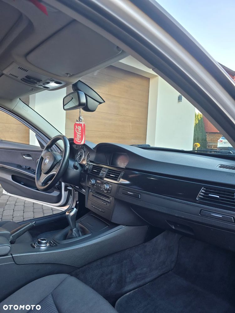 BMW Seria 3 - 12