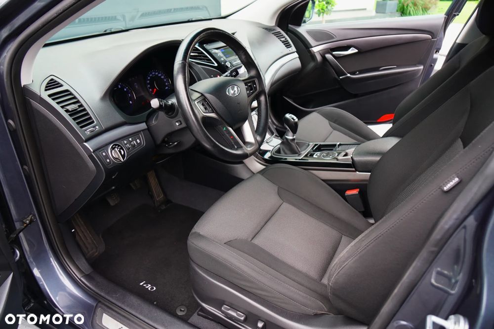 Hyundai i40 i40cw 1.6 Comfort - 24