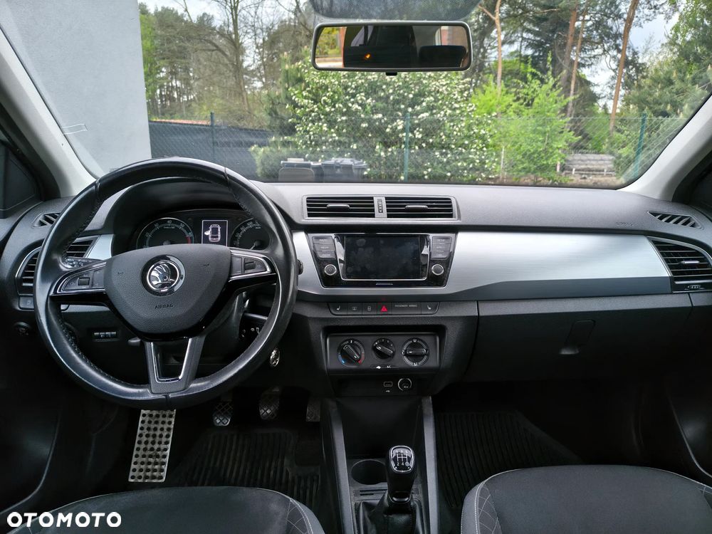 Skoda Fabia 1.0 Ambition - 11