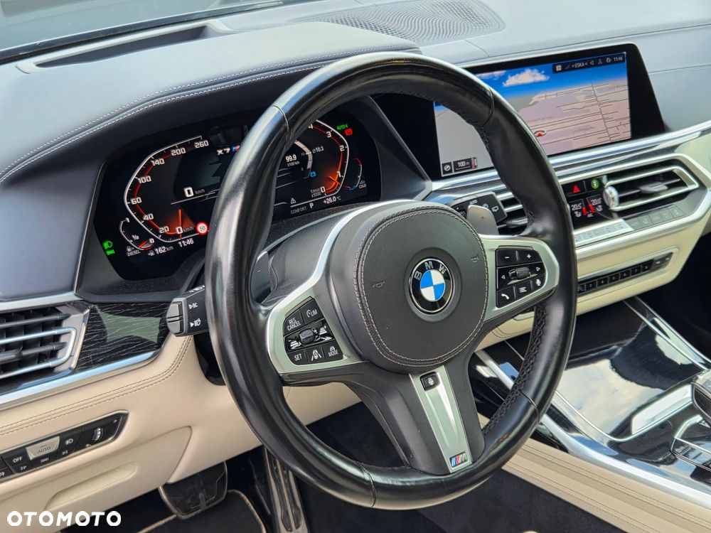 BMW X7 M50d sport - 14