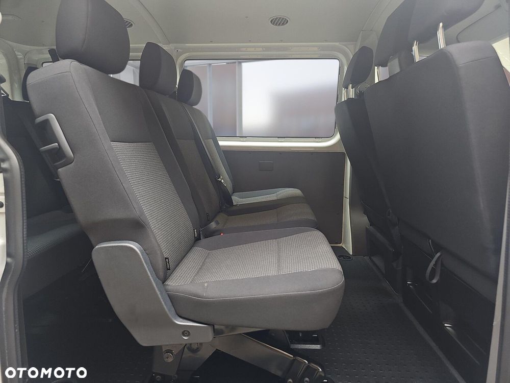 Volkswagen Transporter 2.0 TDI 6-biegowa 150KM 3000 - 11
