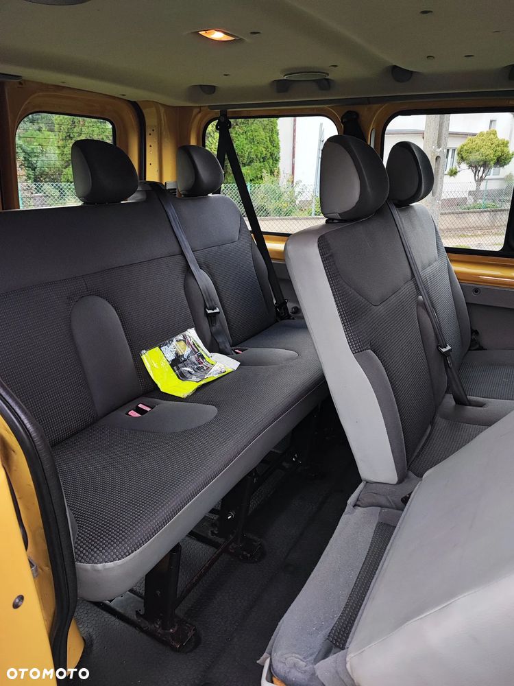 Opel Vivaro - 14