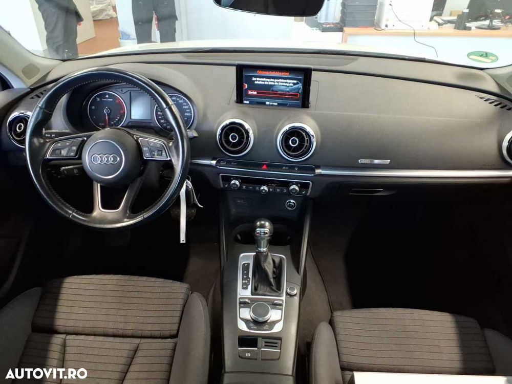 Audi A3 3-portiere 2.0 TDI S tronic sport - 3