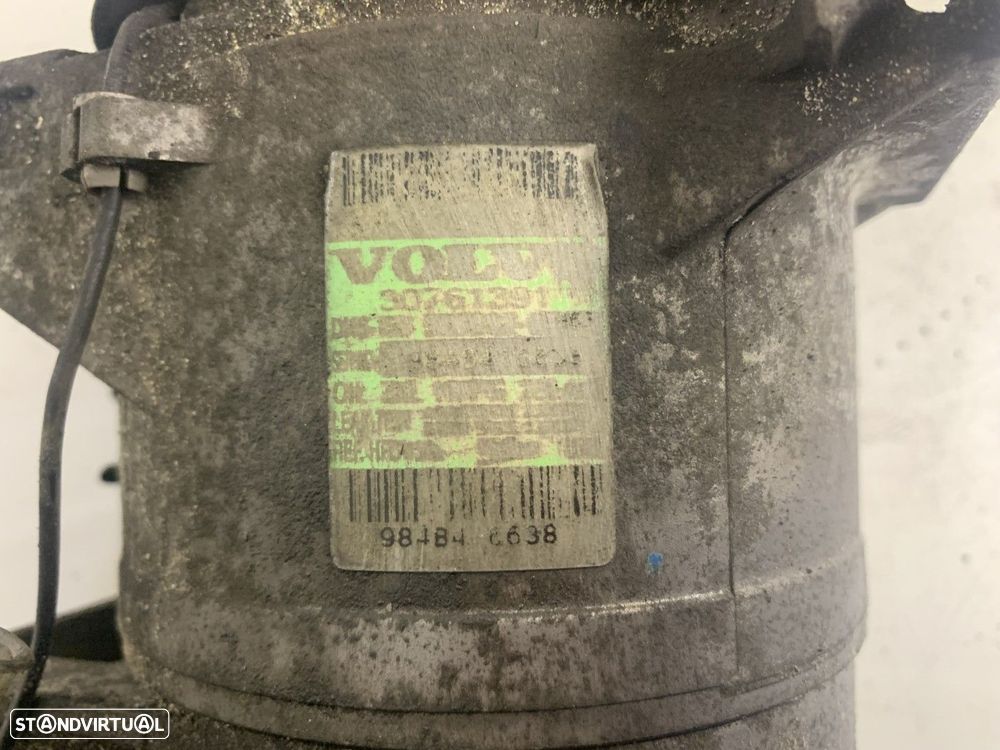 Compressor de ar condicionado VOLVO S40 II (544) 2.4 D5 REF. 30761391 MOTOR D524... - 5