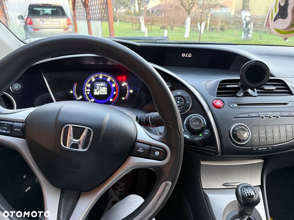 Honda Civic 1.4 Base - 9