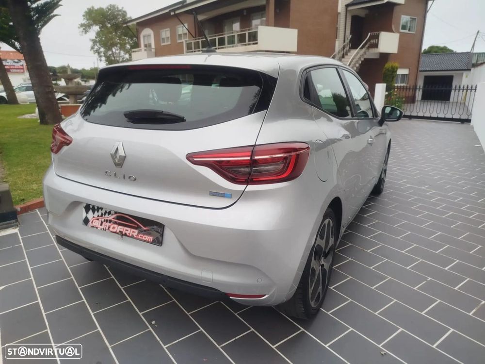 Renault Clio 1.6 E-Tech Full Hybrid Techno - 8