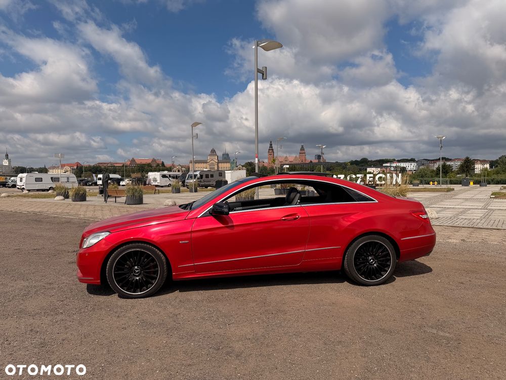 Mercedes-Benz Klasa E 250 CGI BlueEffICIENCY - 3
