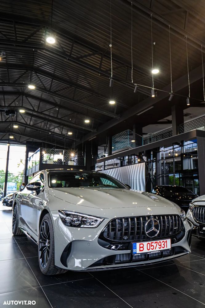 Mercedes-Benz AMG GT 4-door Coupe - 10