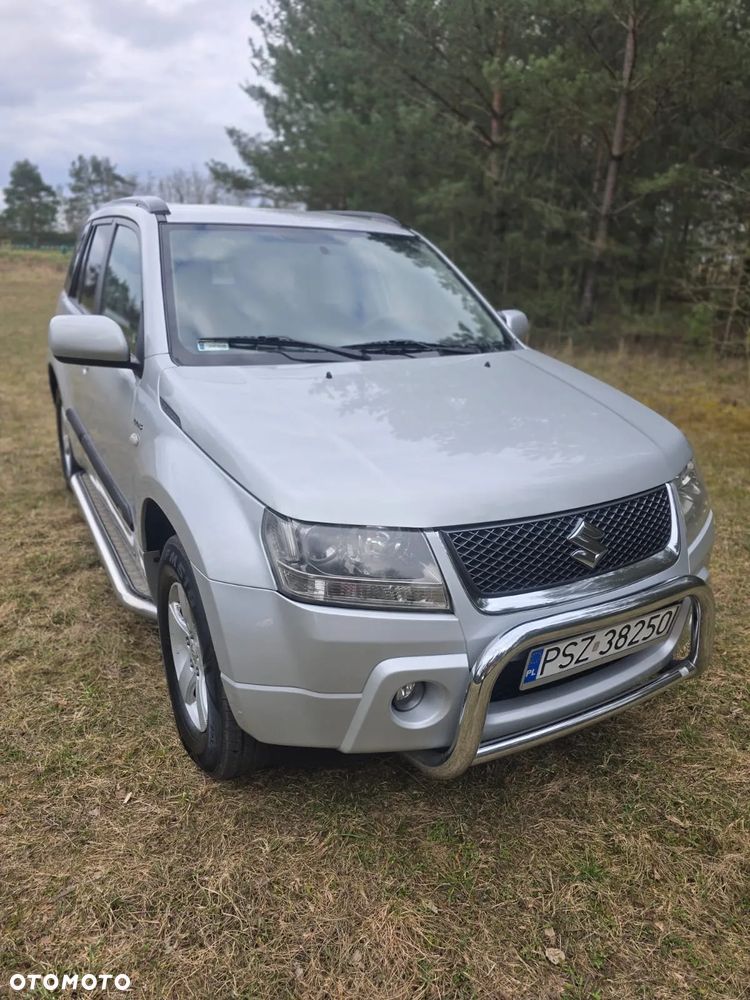 Suzuki Grand Vitara 1.9 DDiS - 4