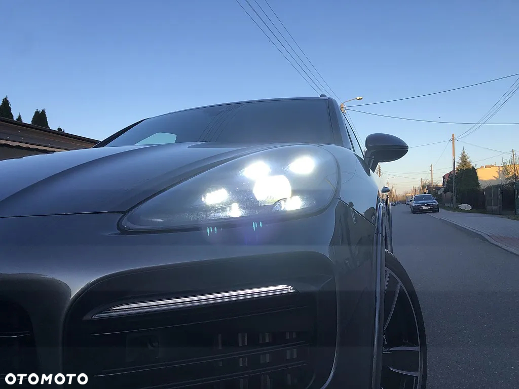 Porsche Cayenne GTS Tiptronic S - 9