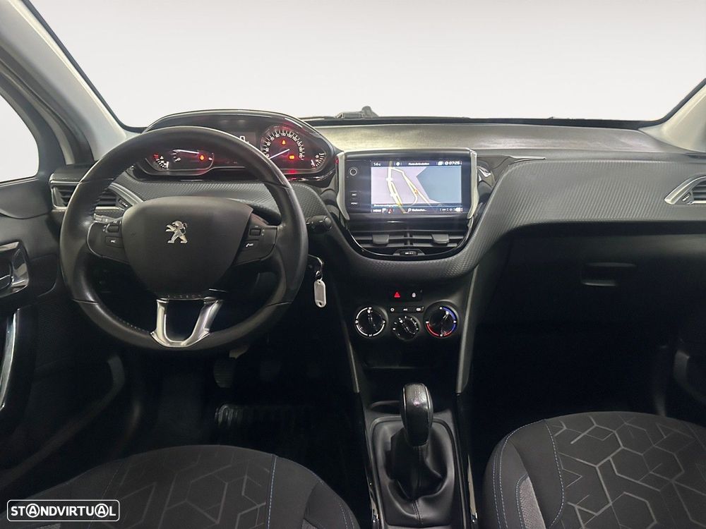 Peugeot 2008 1.5 BlueHDi Signature - 11