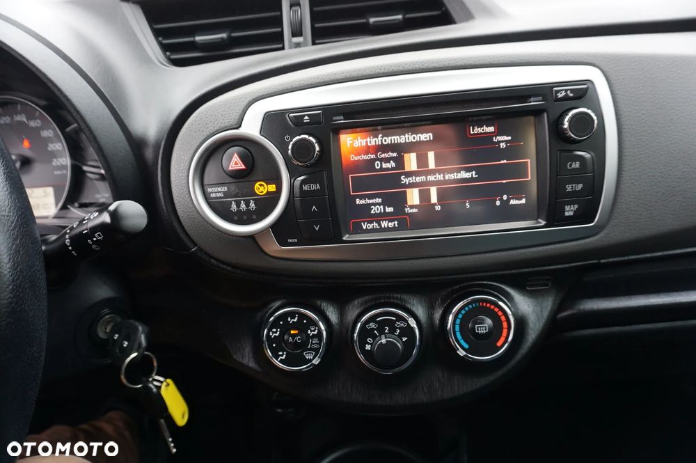 Toyota Yaris 1.33 VVT-i Edition - 34