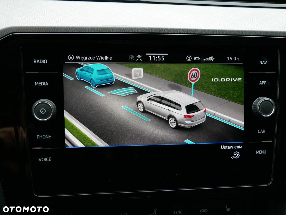 Volkswagen Passat 2.0 TDI EVO Business - 23