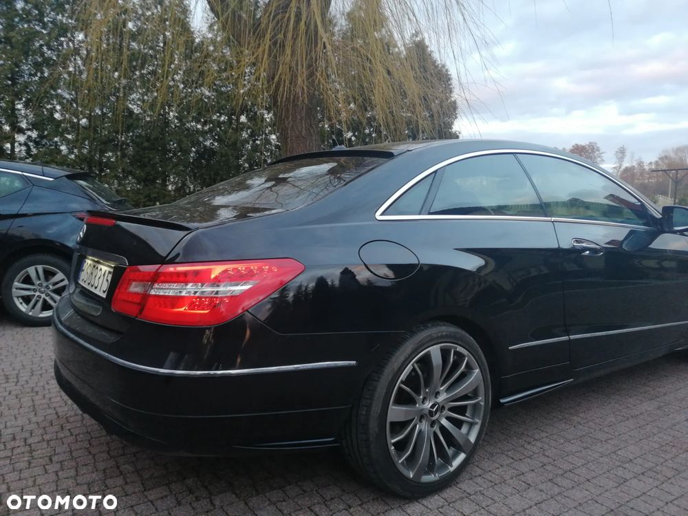 Mercedes-Benz Klasa E 250 CGI BlueEffICIENCY - 40