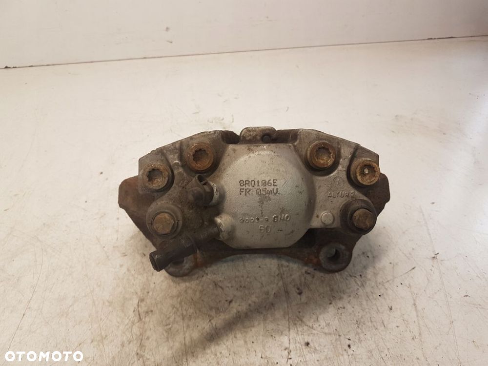 ZACISK HAMULCOWY PRAWY PRZÓD AUDI Q5 A5 8R0106E - 4