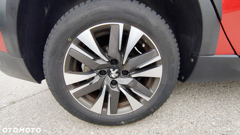 Peugeot 2008 1.2 Pure Tech GPF Allure S&S - 8