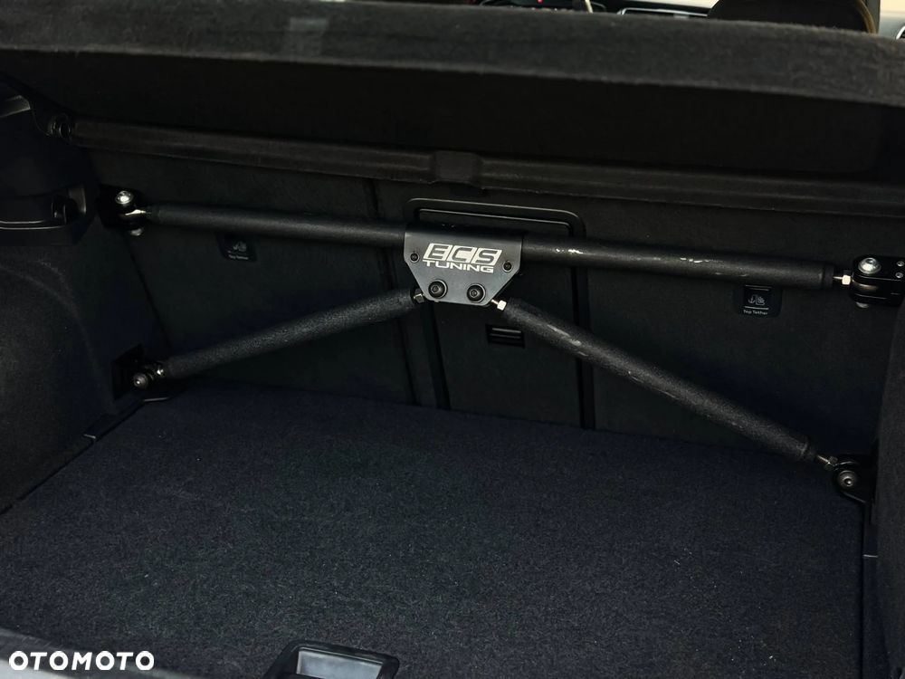 Volkswagen Golf 2.0 TSI GTI DSG - 24