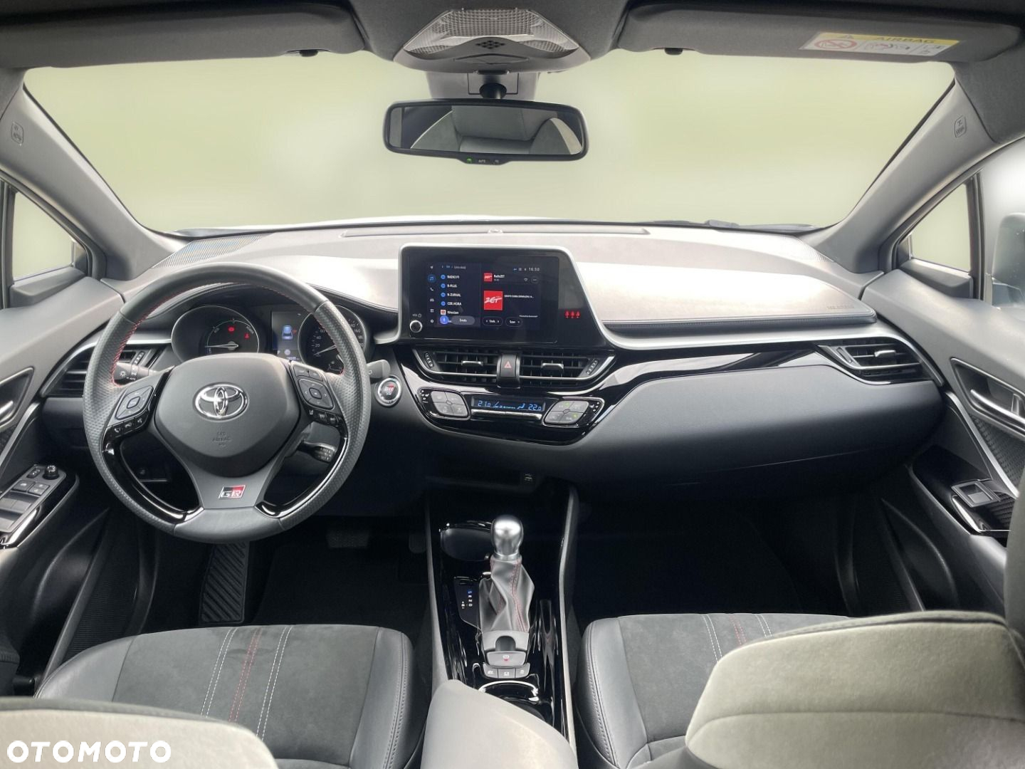 Toyota C-HR - 9
