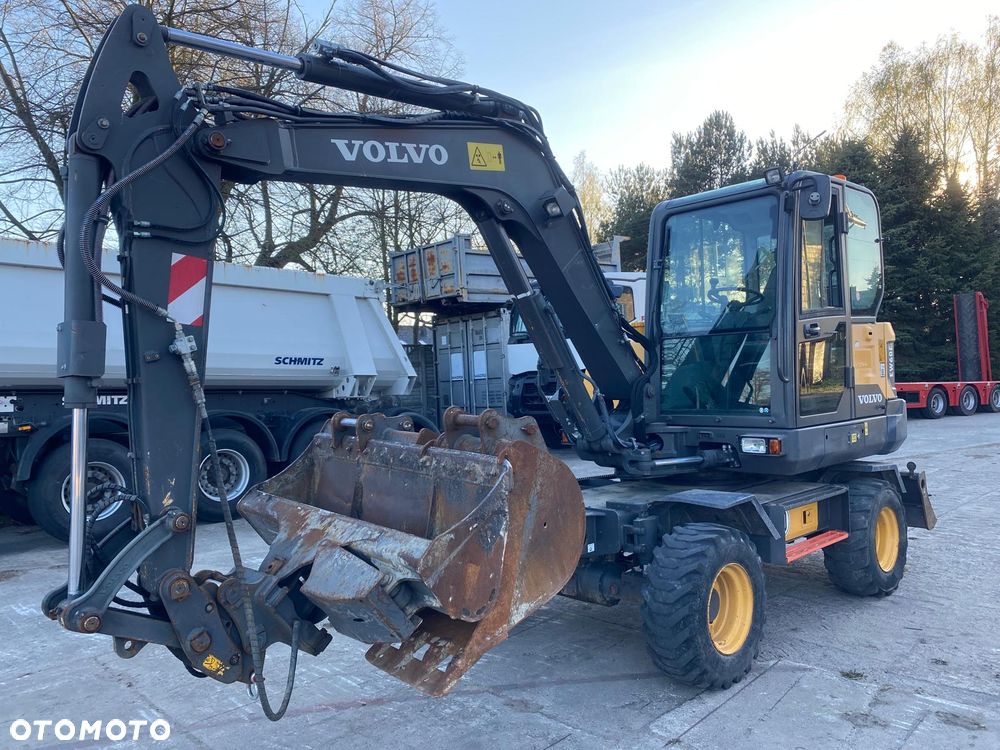 Volvo EW60E - 1