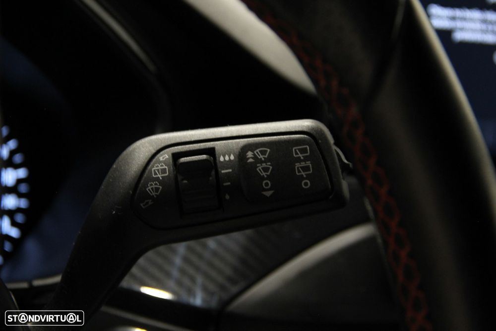 Ford Focus 1.0 EcoBoost ST-Line - 13