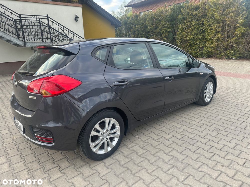 Kia Ceed 1.6 CRDi M - 5