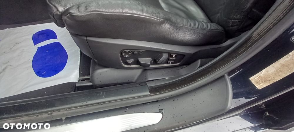 BMW Seria 5 530i - 34