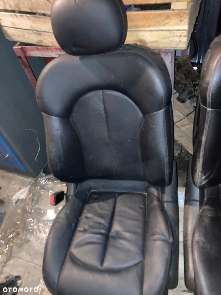 Fotele Mercedes CLK W209 elektrycznie sterowane - 4