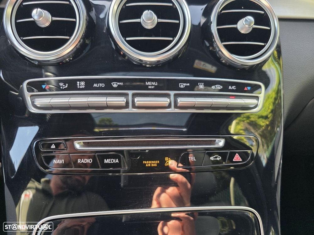 Mercedes-Benz GLC 350 e Coupé AMG Line 4-Matic - 26
