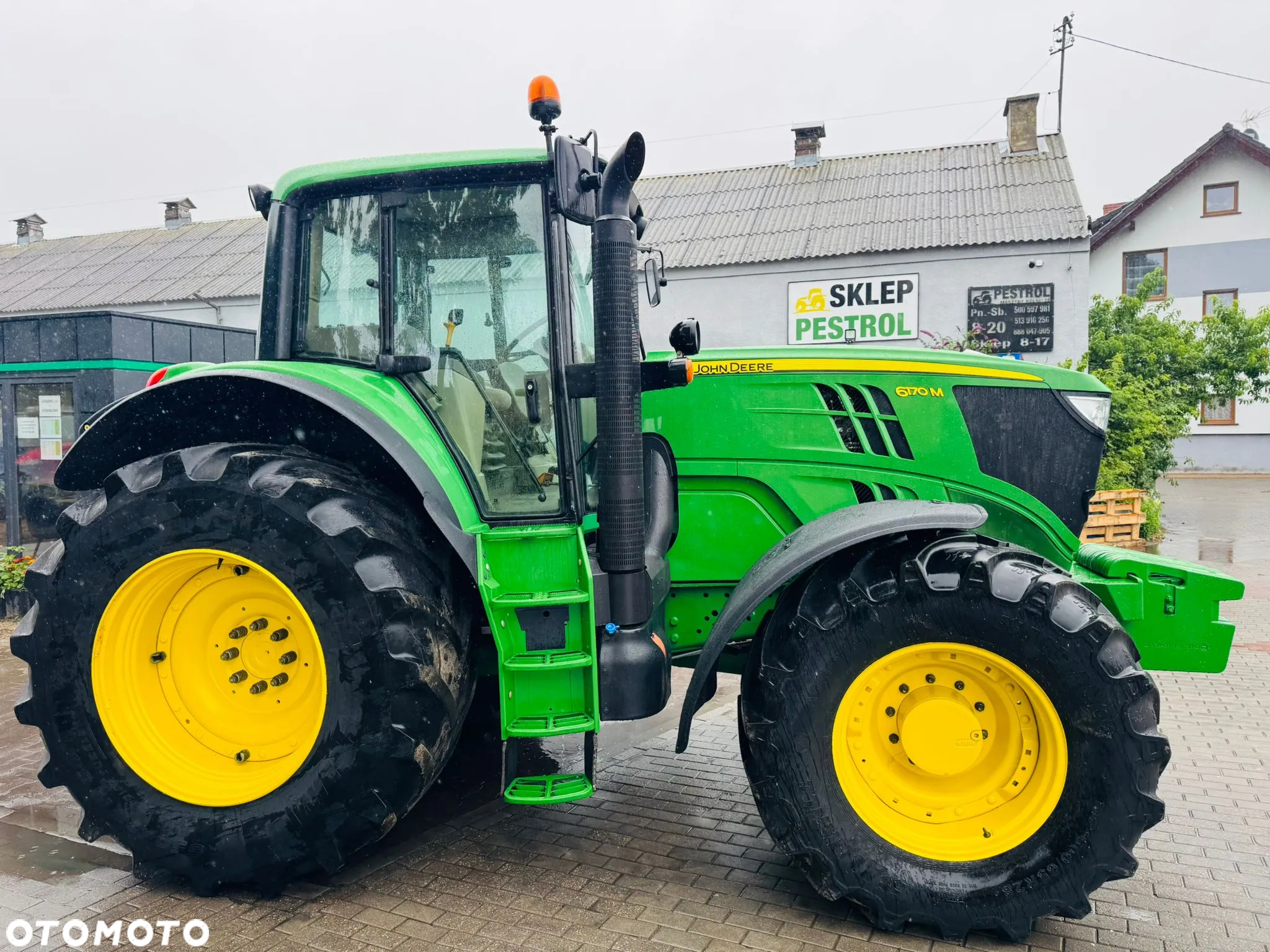 John Deere 6170M - 3