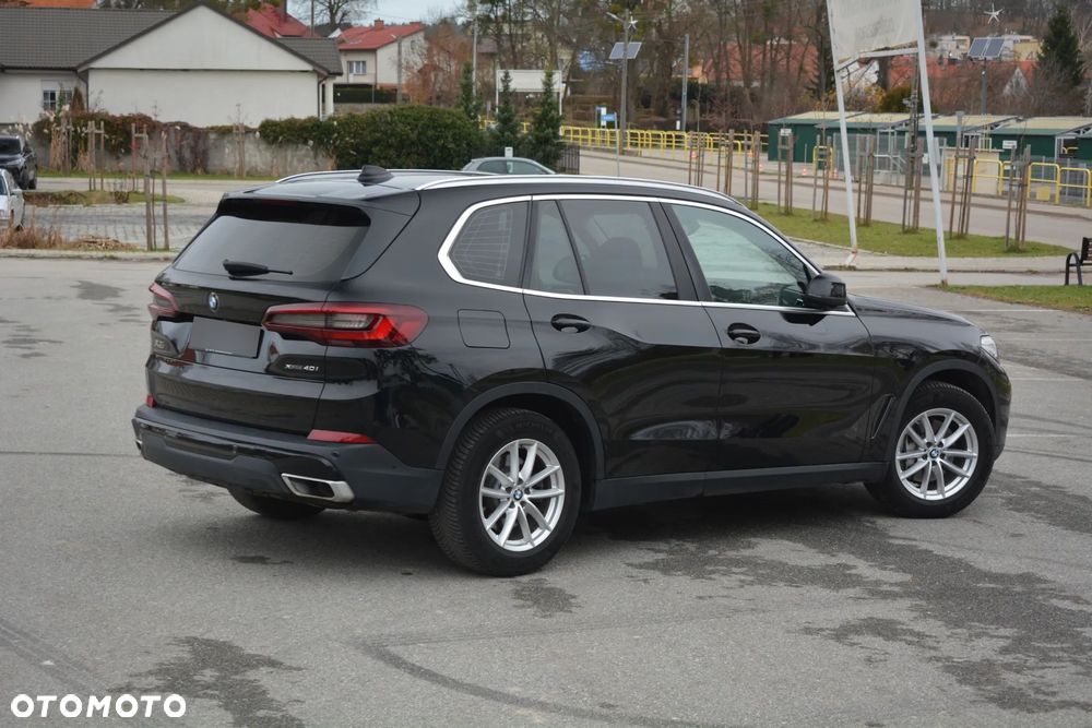 BMW X5 xDrive40i - 8