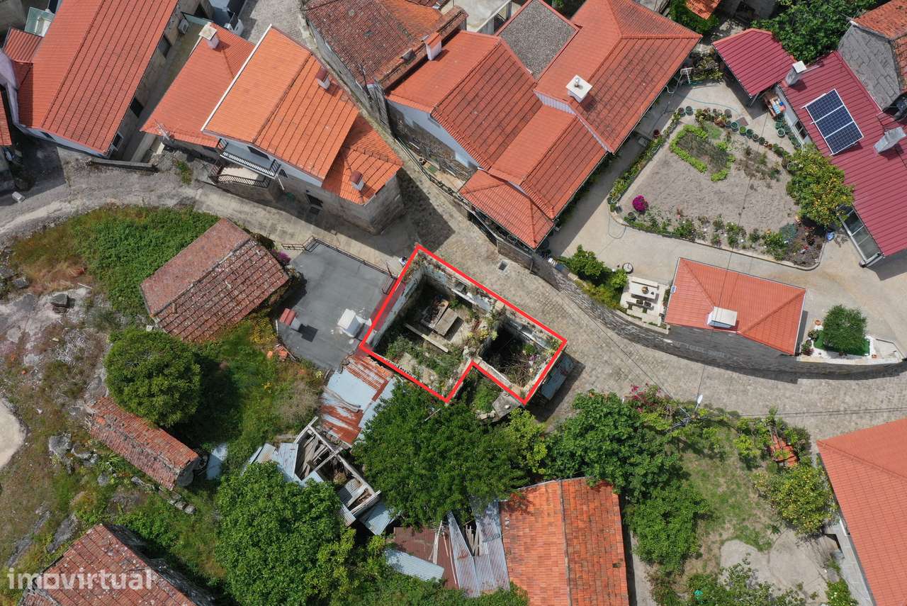 Moradia Devoluta T2 Venda em Penhalonga e Paços de Gaiolo,Marco de Can - Grande imagem: 2/13