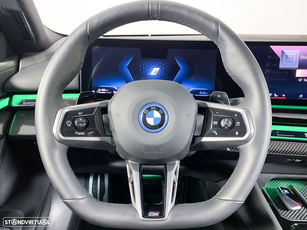 BMW 550 e xDrive Pack Desportivo M - 11