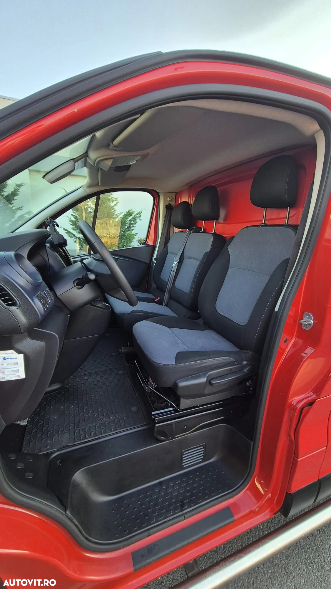 Opel Vivaro - 3