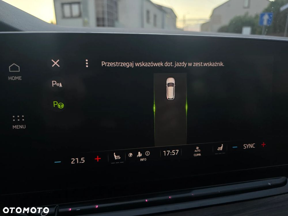 Skoda Octavia 2.0 TDI 4x4 DSG Scout - 17