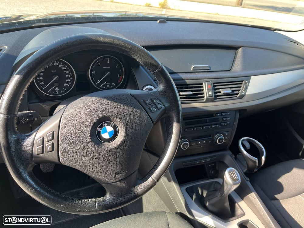 BMW X1 18 d xDrive - 10