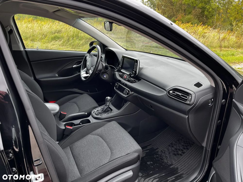 Hyundai i30 1.0 T-GDI Smart DCT - 22