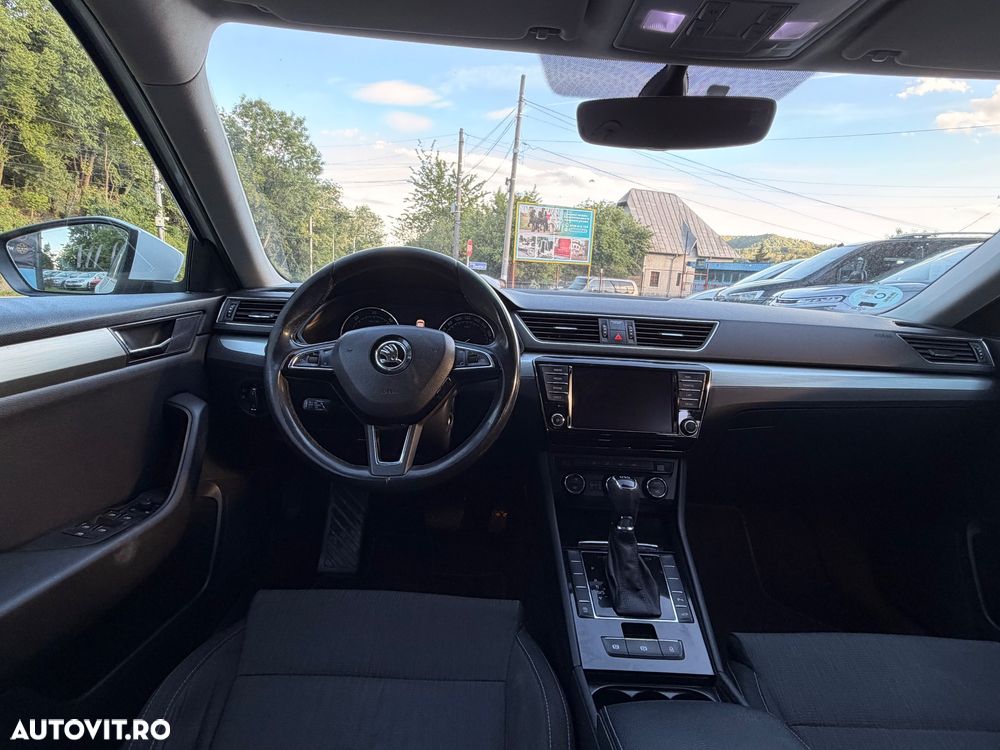 Skoda Superb 2.0 TDI DSG Premium Edition - 13