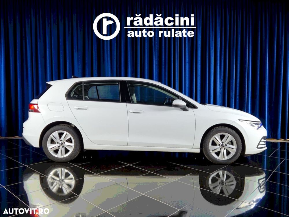 Volkswagen Golf - 6