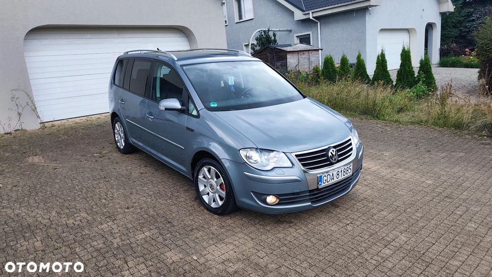 Volkswagen Touran 2.0 TDI R-Line Edition - 31