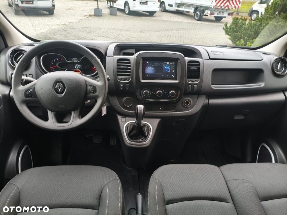 Renault Trafic - 17