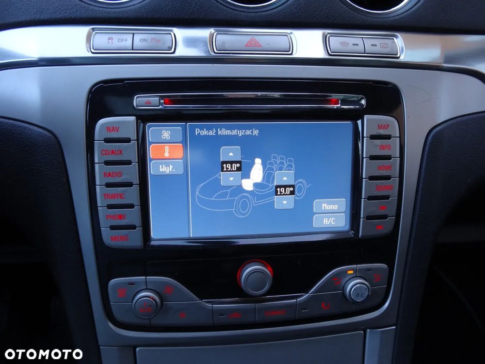 Ford S-Max 2.0 Titanium - 30