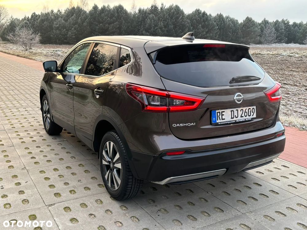 Nissan Qashqai 1.3 DIG-T N-WAY - 4